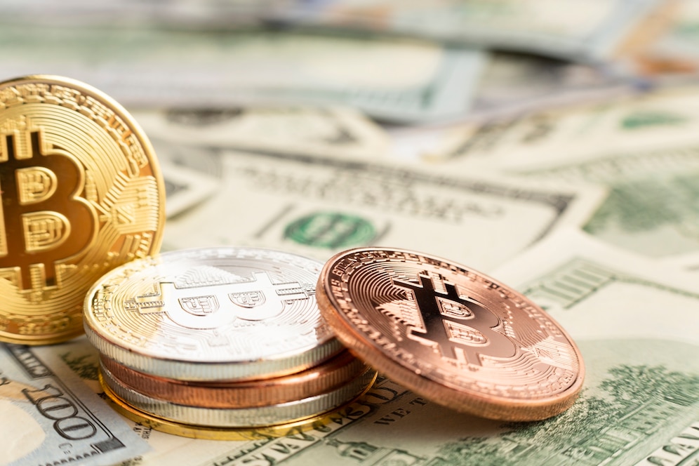 Bitcoin. Co to jest? Jak działa kryptowaluta?