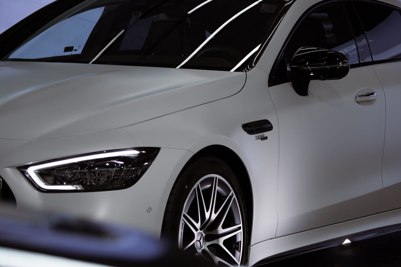 Amortyzatory w twoim Audi: kiedy regeneracja to klucz do komfortu i bezpieczeństwa?
